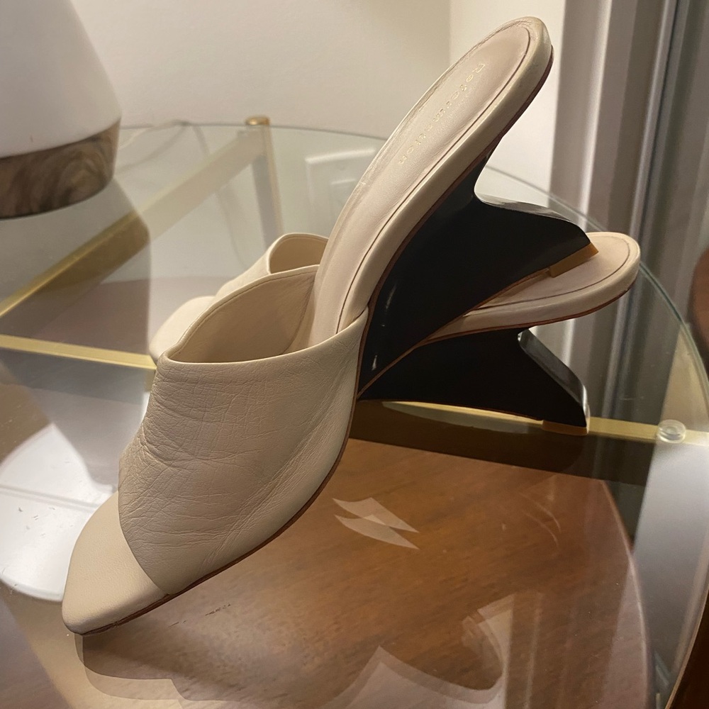 Reformation Enya Mules